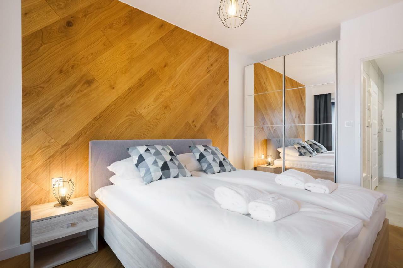 Apartments Poznan Niedzialkowskiego By Noclegi Renters Exteriör bild