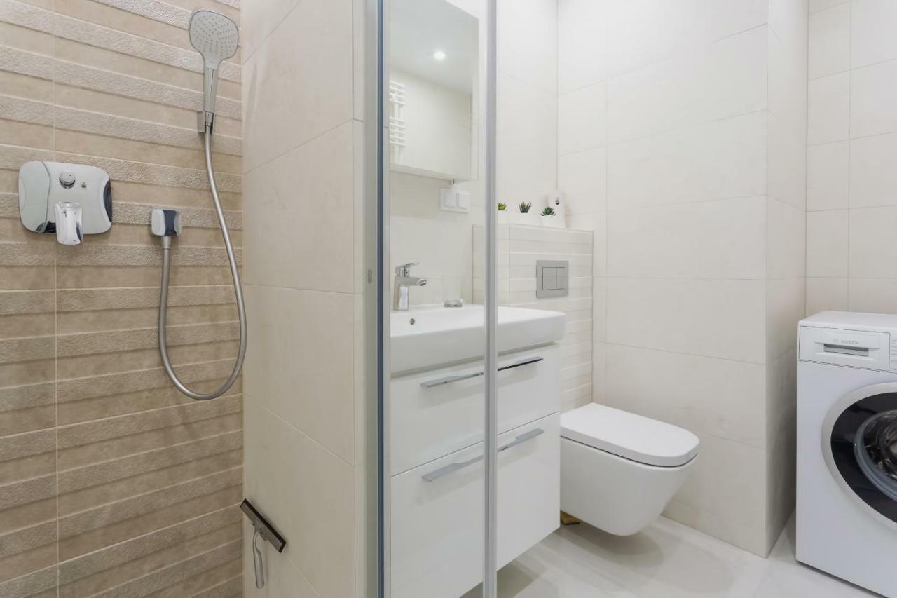 Apartments Poznan Niedzialkowskiego By Noclegi Renters Exteriör bild