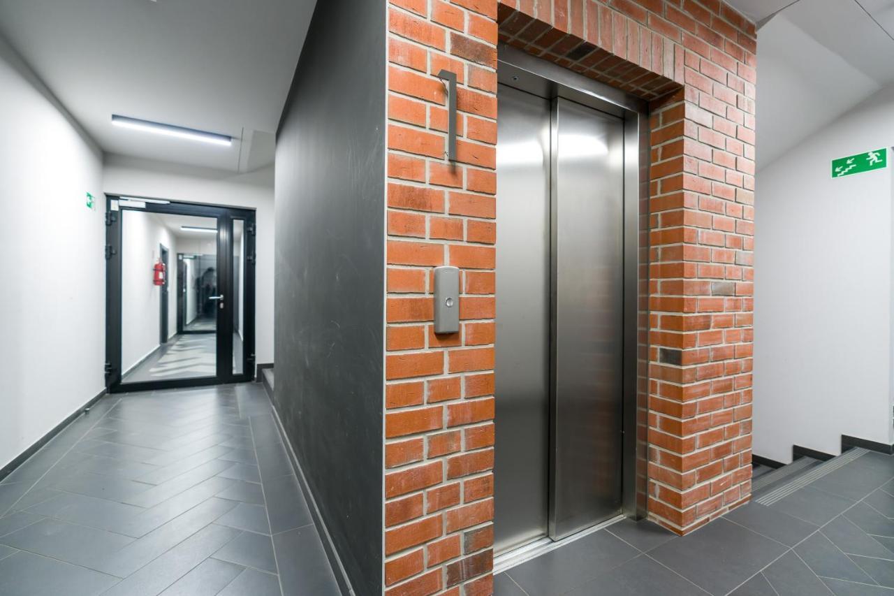 Apartments Poznan Niedzialkowskiego By Noclegi Renters Exteriör bild